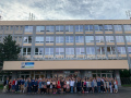 Naši studenti zapojili do mezinárodního Dne obleků (Suit Up Day) a přišli do školy formálně oblečeni.